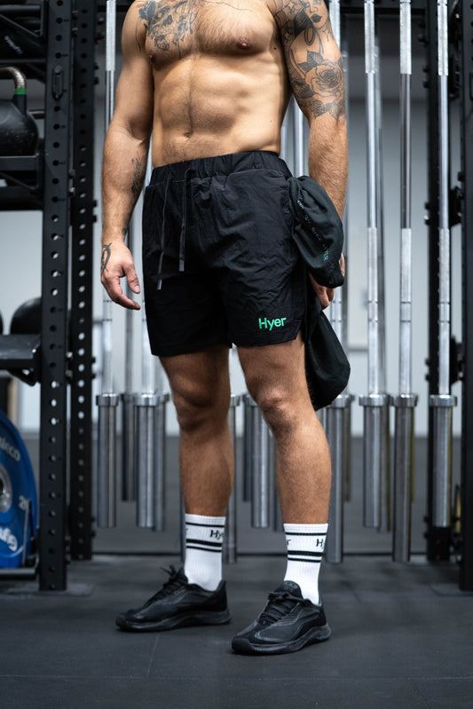 HYER BLACK SHORTS