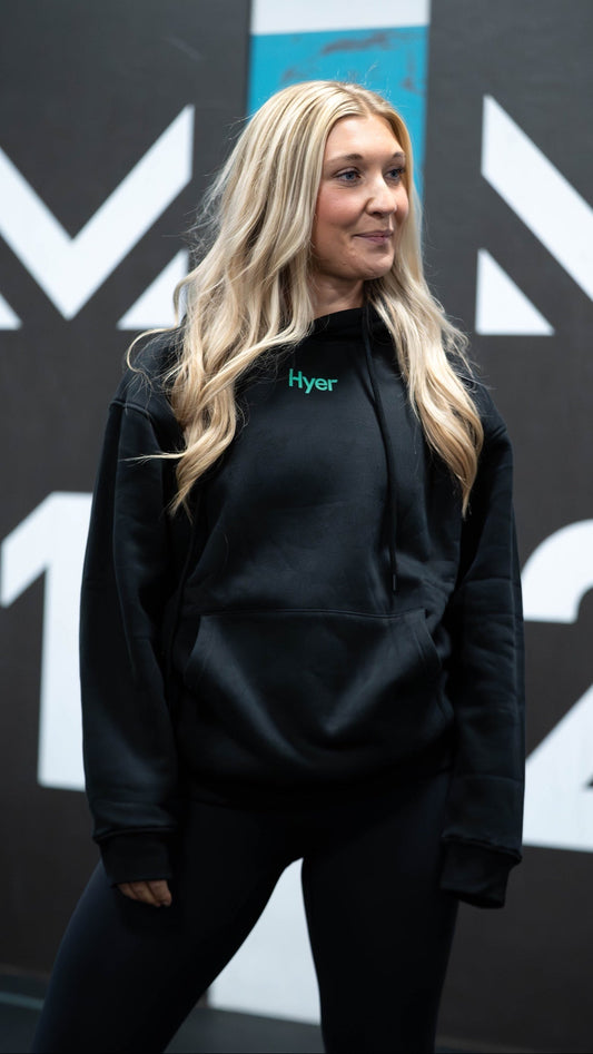 RISE HYER HOODIE BLACK