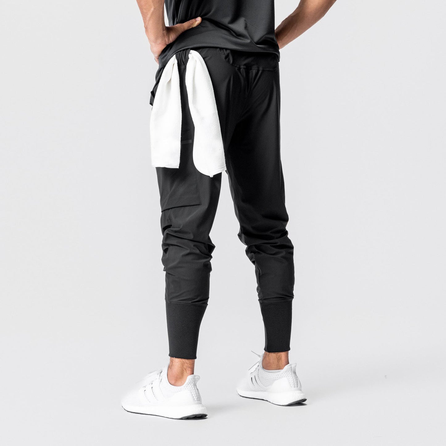 MOMENTUM PANTS